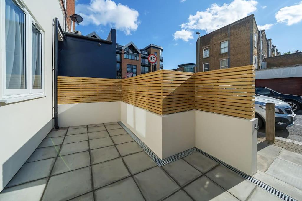 The Solo Haven 20 Min To Central London Exterior foto